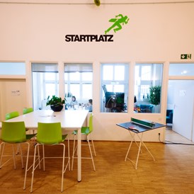 Coworking Space: Foyer STARTPLATZ Düsseldorf - STARTPLATZ Düsseldorf