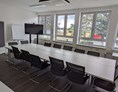 Coworking Space: Meetingraum - IHP CoWorking Space 