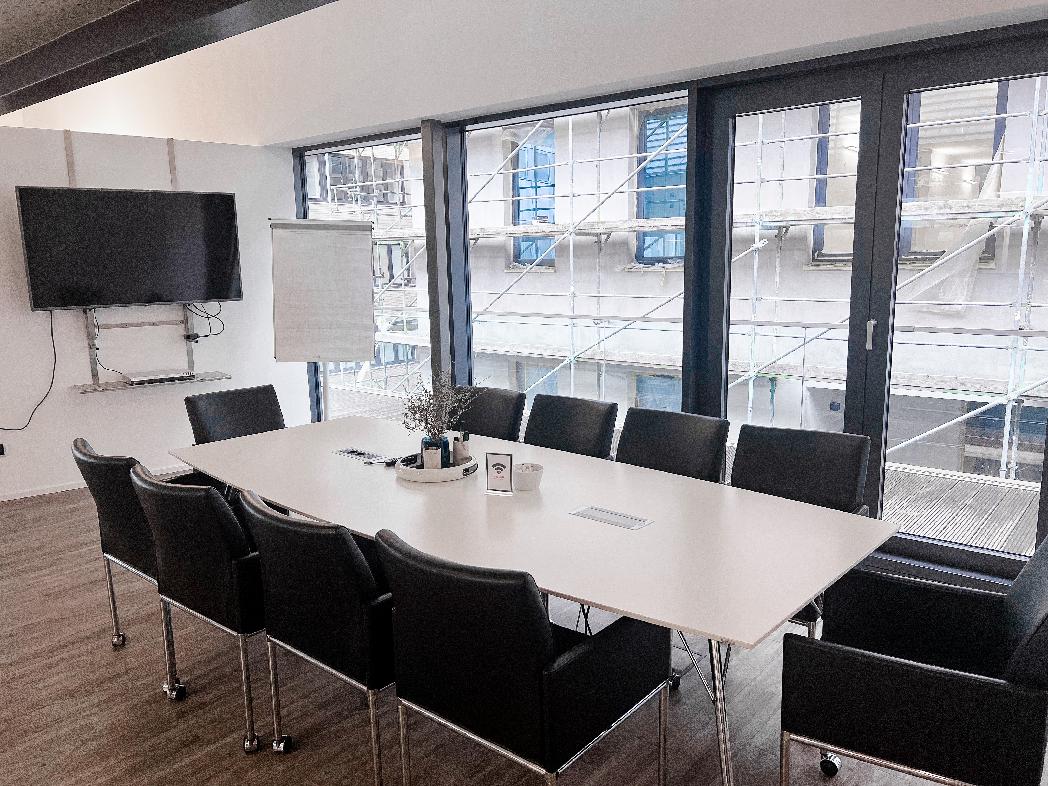 Coworking Space: ROOFLAB7