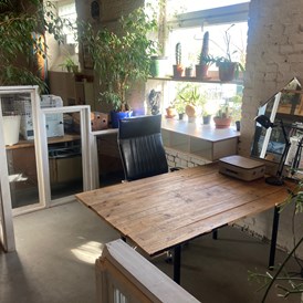 Coworking Space: Schreibtischarbeitsplatz in Deiner persönlichen Box - Karibuni | Creative Hub & Coworking Space