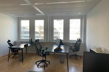 Coworking Space: Ranke office space