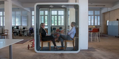 Coworking Spaces - Aargau - Telefonkabine - Gloria Coworking Lenzburg