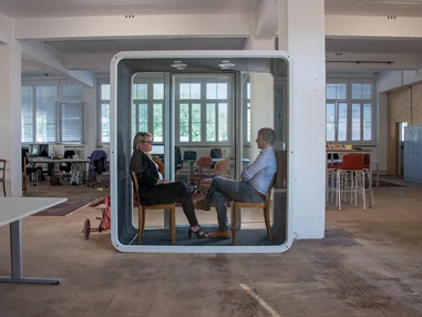 Coworking Space: Telefonkabine - Gloria Coworking Lenzburg