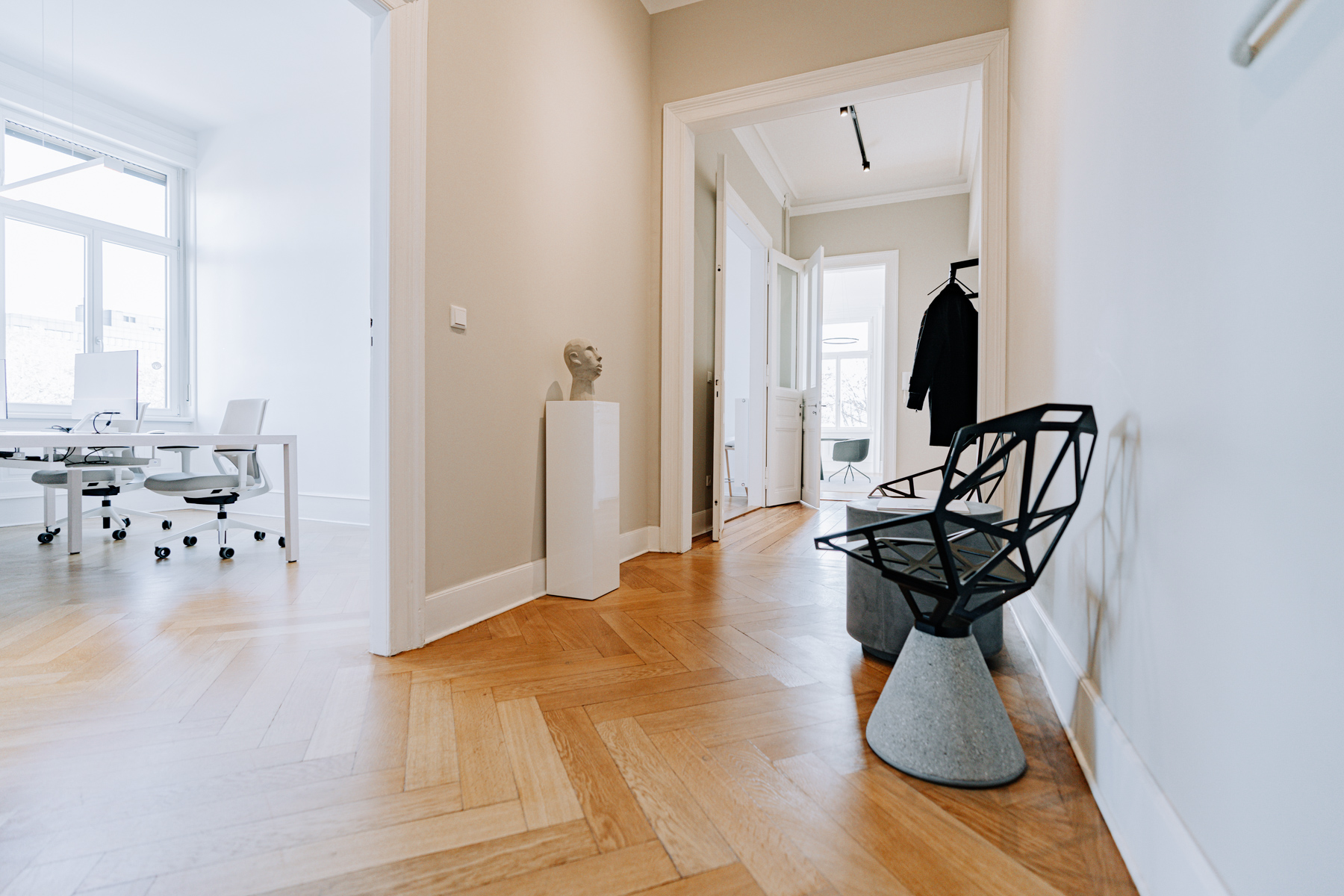 Coworking Space: Mesh. | Floor. - MESH. | NEUES CO-WORKING OFFICE AUF DER WILHELMSTRASSE.