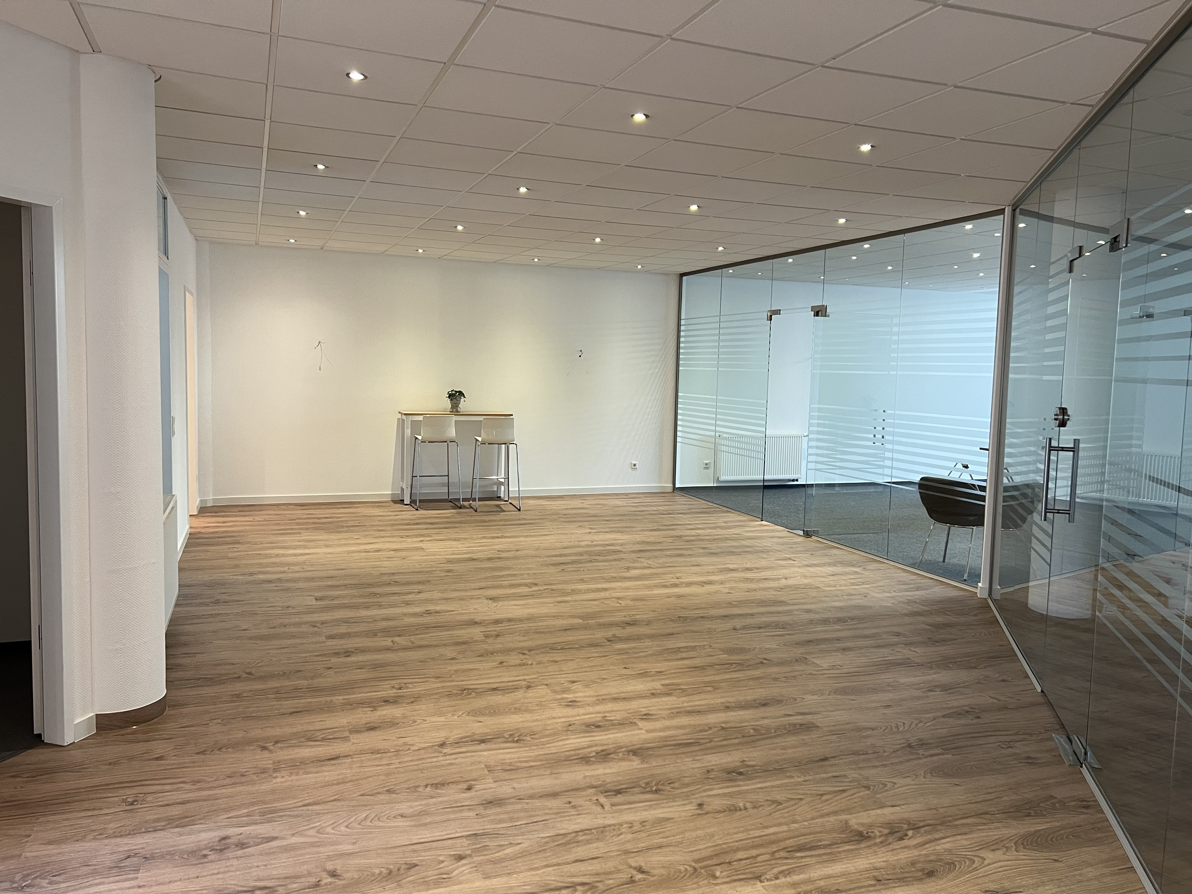 Coworking Space: Navis Business Center