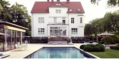 Coworking Spaces - Berlin-Stadt Charlottenburg - Garten/Pavillion/Konferrenzraum - Offices Villa Westend