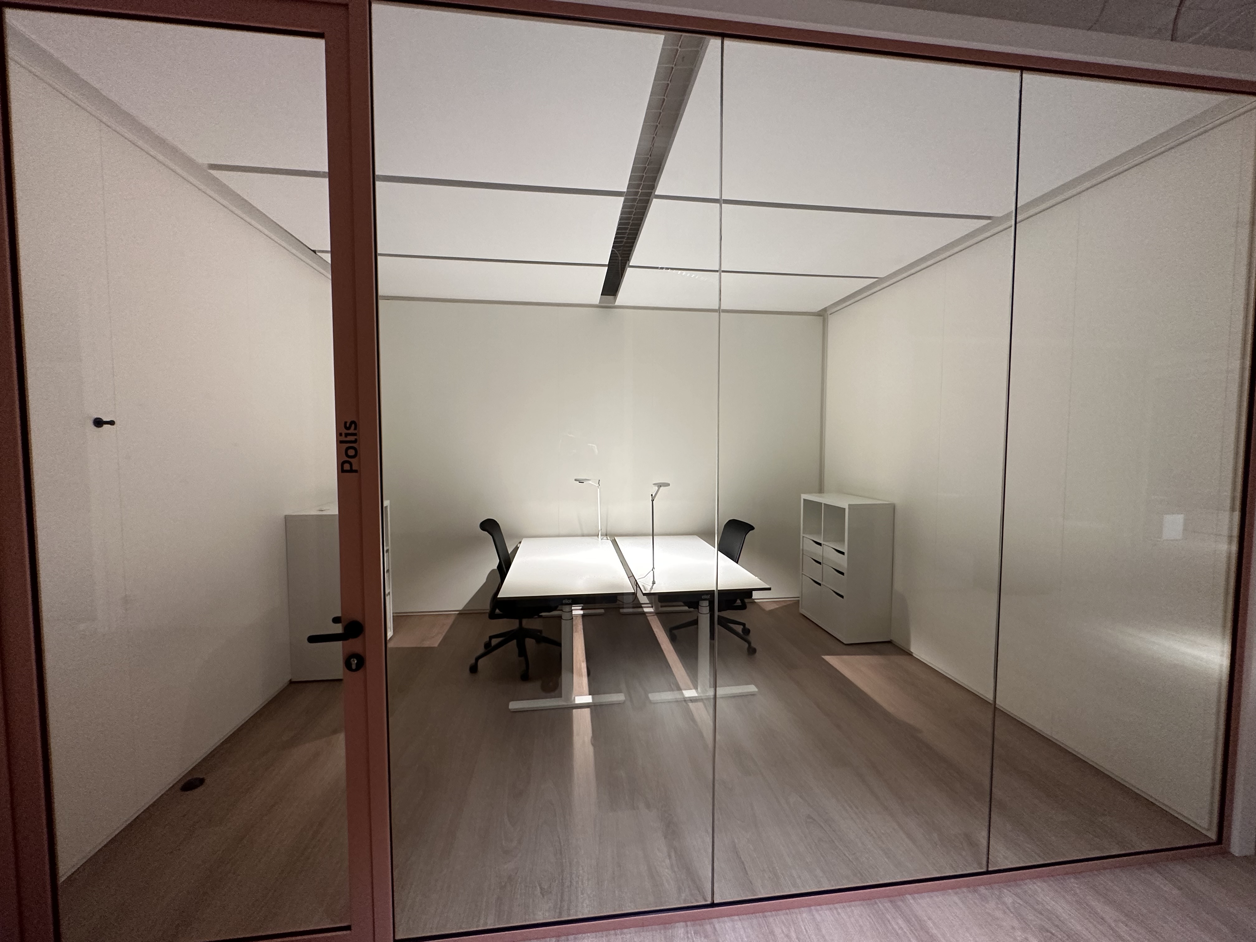 Coworking Spaces - Berlin - Büroeinheit für zwei - smartspaces