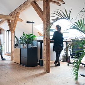 Coworking Space: Simple Space