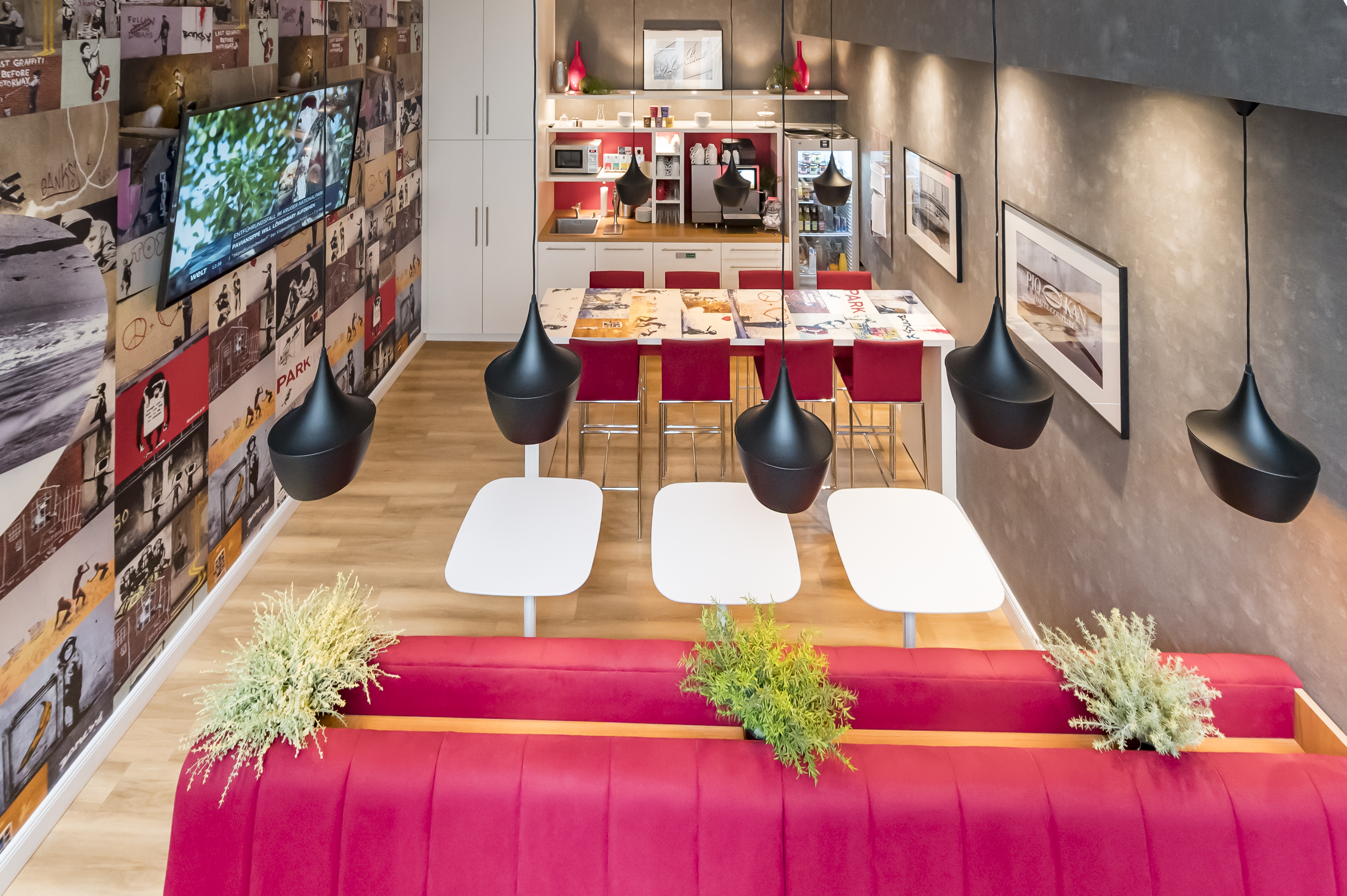 Coworking Spaces - Köln, Bonn, Eifel ... - Satellite Office Düsseldorf - Königsallee 27 Girardet Haus