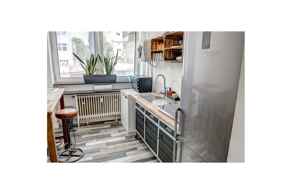 Coworking Space: Küche  - Coworking, Büro, Schreibtisch