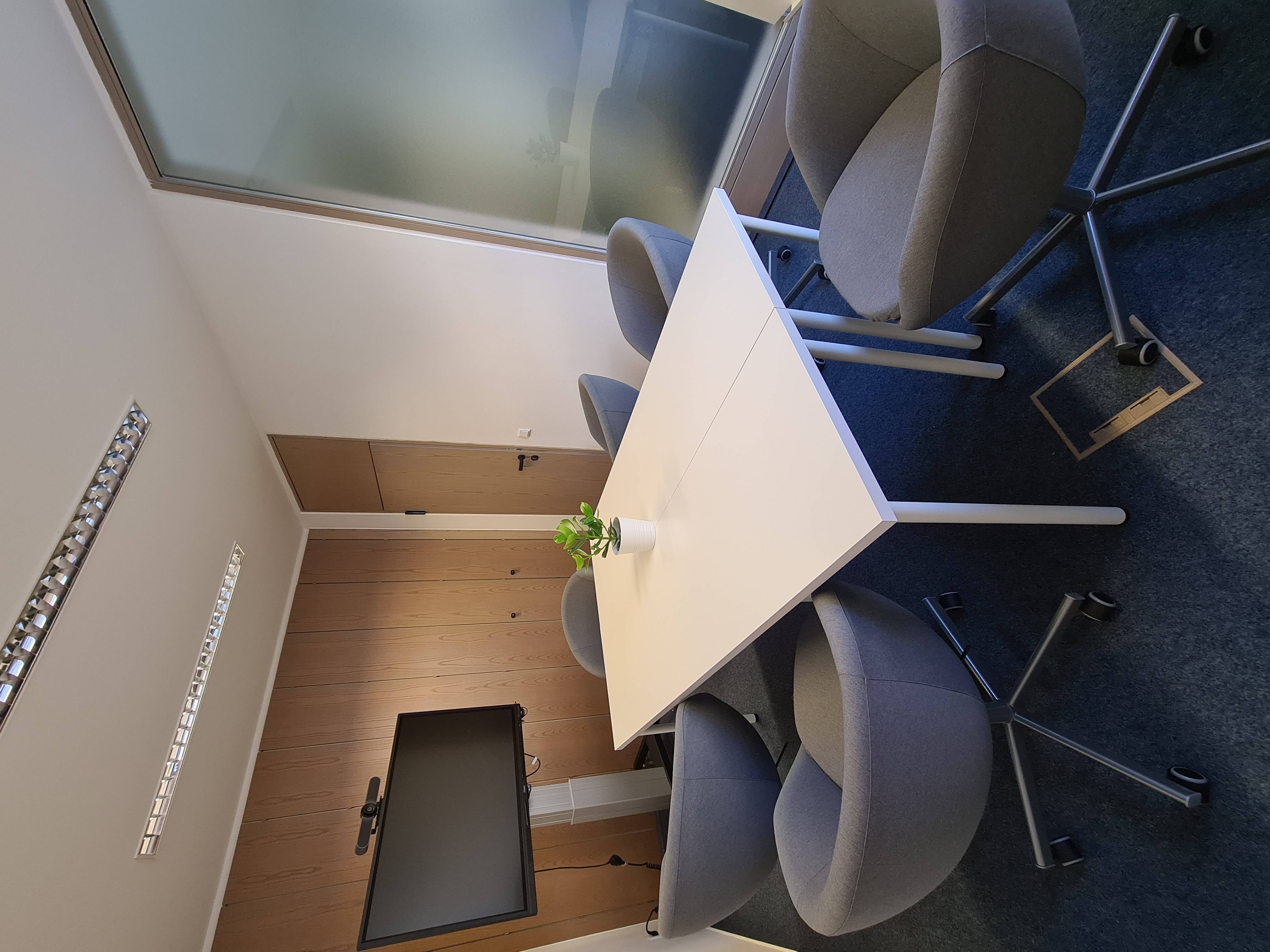 Coworking spaces - Bavaria - Besprechungsraum für bis zu 6 Personen - SPACS Coworking (domain defekt)