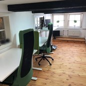 Coworking Space - Die vordersten zwei Schreibtische sind noch Verfügbar. - Speicherhaus | Coworking in Osnabrück