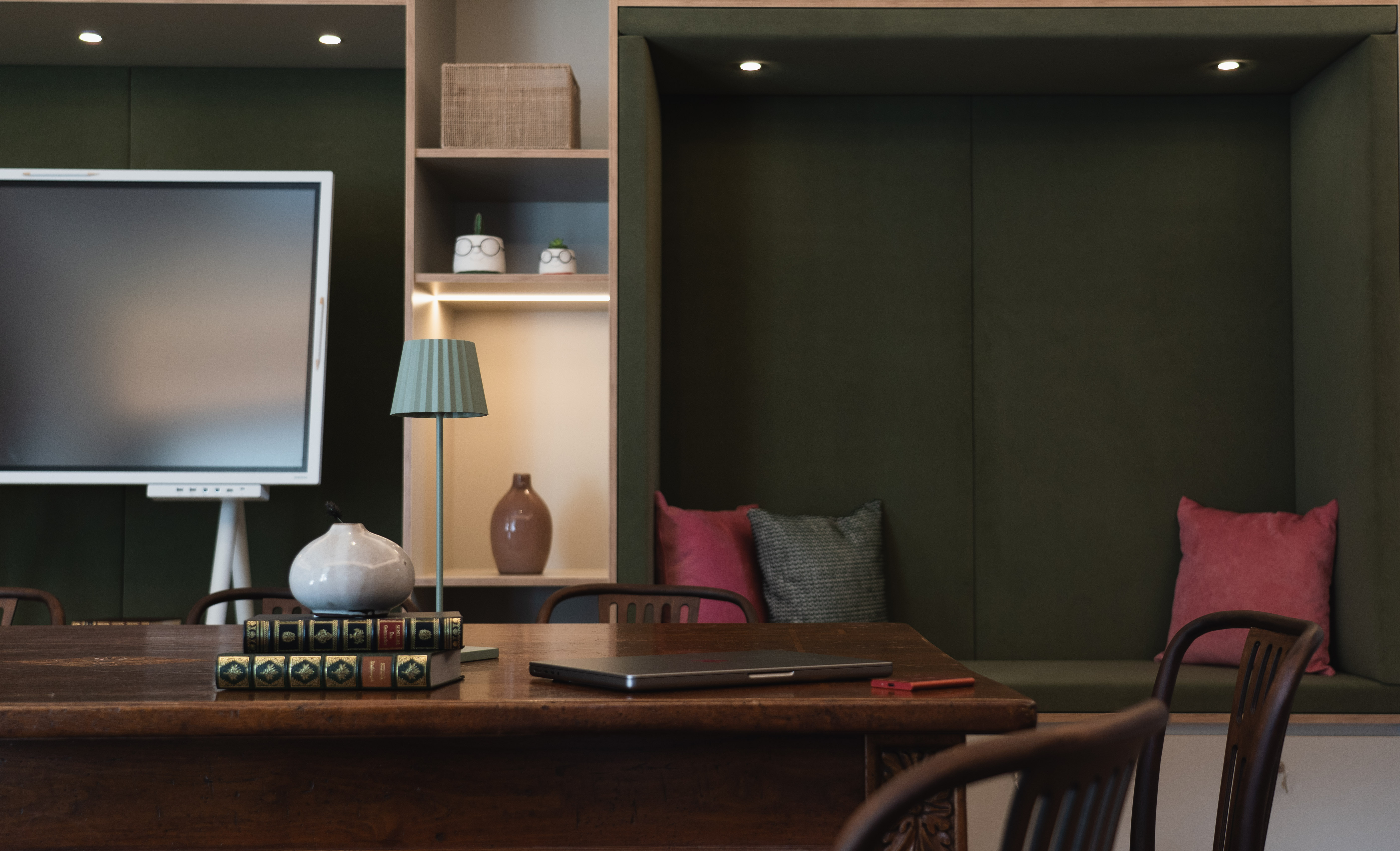 Coworking Spaces - Österreich - Coworking im Österreichischen Hof ****