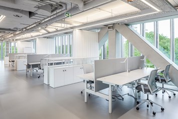 Coworking Space: 164 Coworking-Plätze mit schnellem Intranet. - InnoDom Cologne