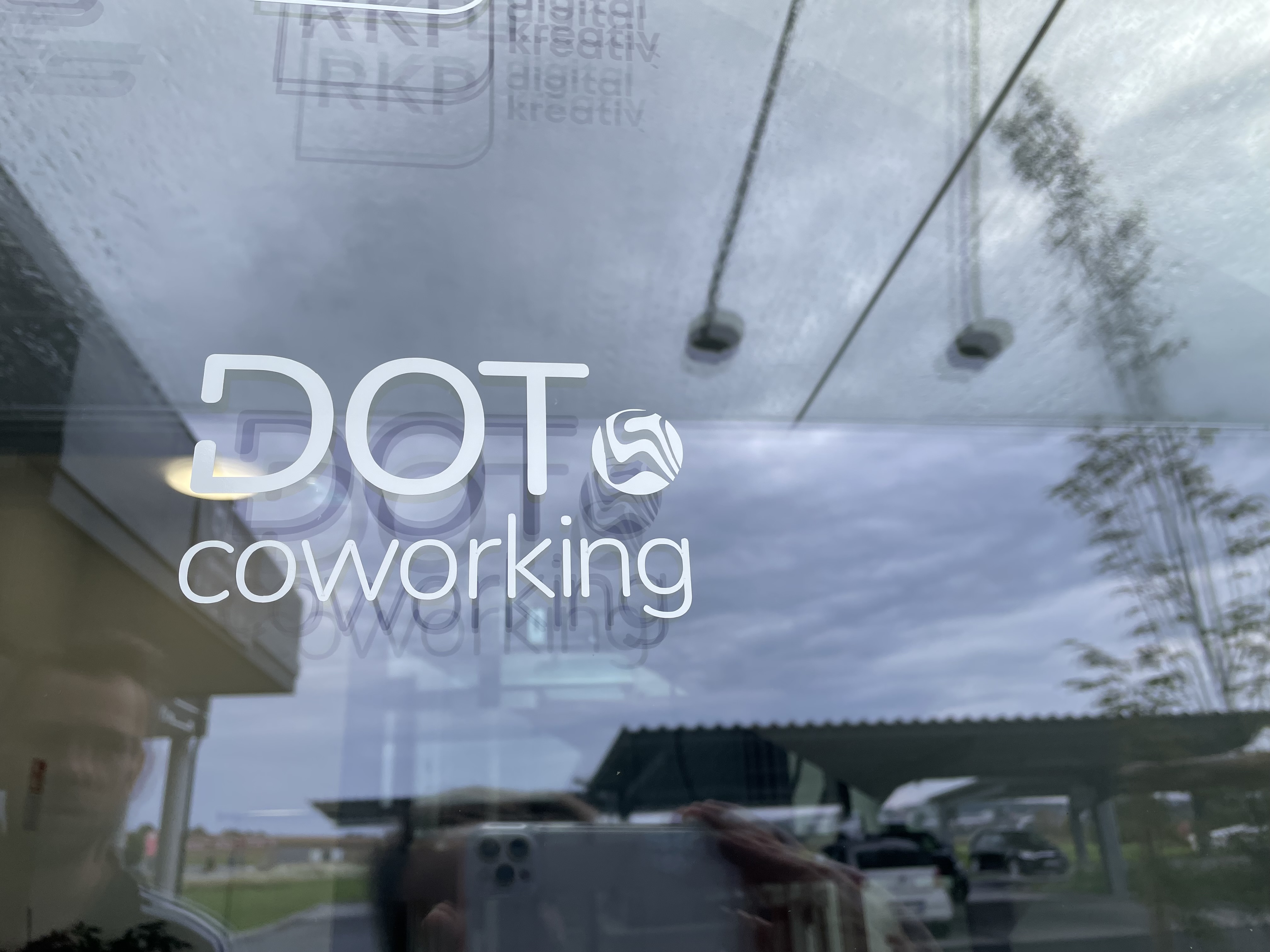 Coworking Spaces - Österreich - DOT.coworking