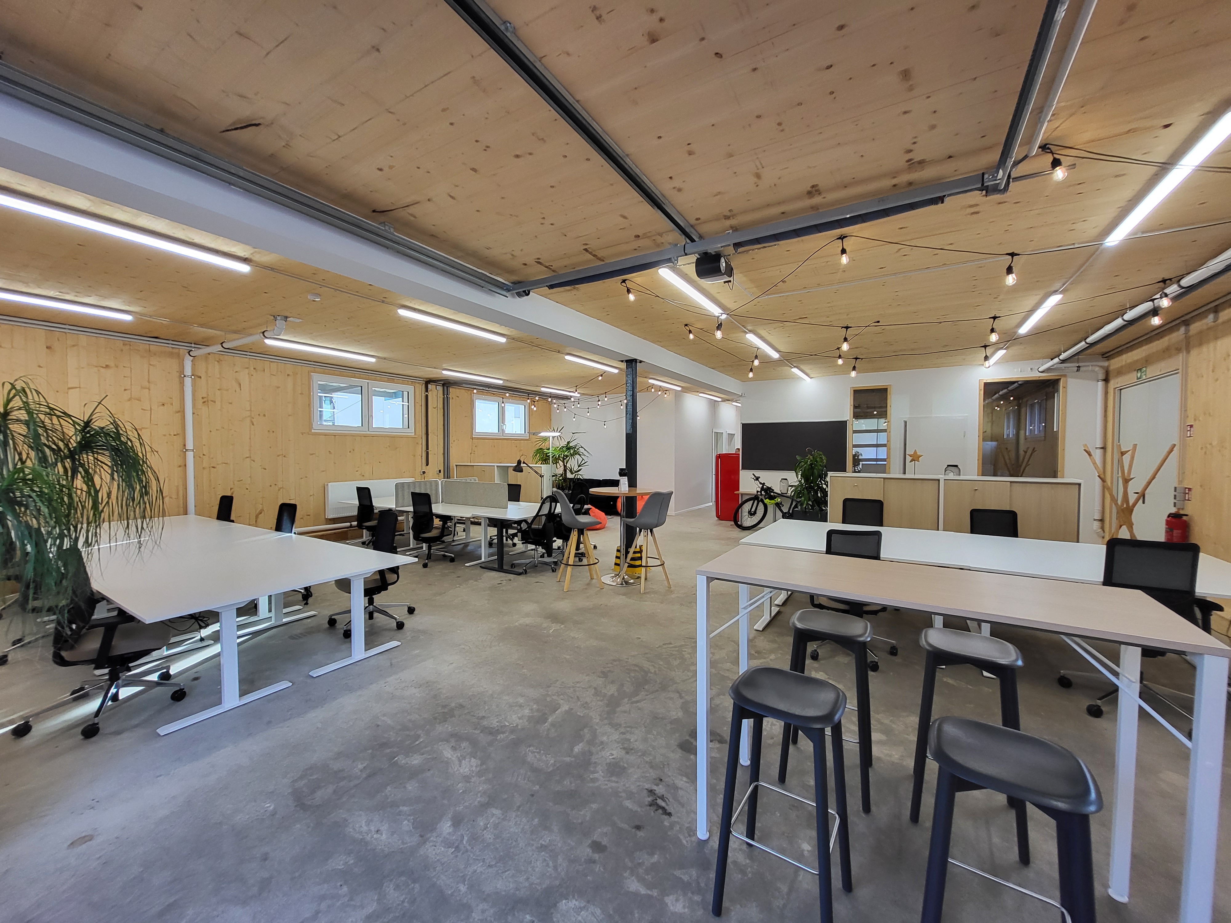 Coworking Spaces - Deutschland - Open Space - Office&Friends