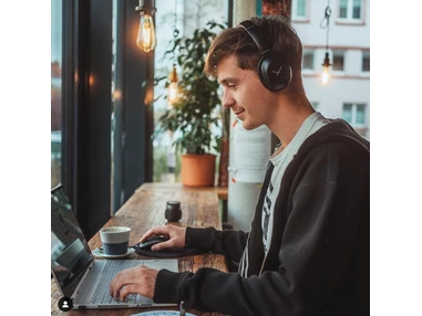 Coworking Space: Arbeitsplatz am Fenster - KreativTankstelle Erfurt