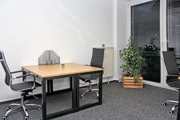 Coworking Space: NB Business Center