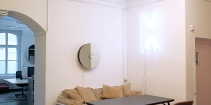 Coworking Spaces - Wien - Ess- & Besprechungstisch - MADAME 1020
