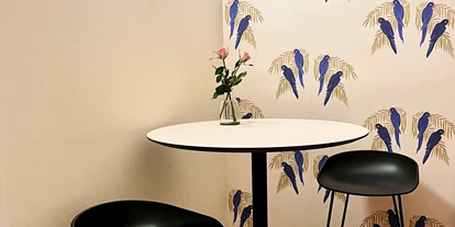Coworking Spaces - Zugang 24/7 - Salzburg-Stadt (Salzburg) - Stehtischbereich Küche - LA VIE I CoWorking + More