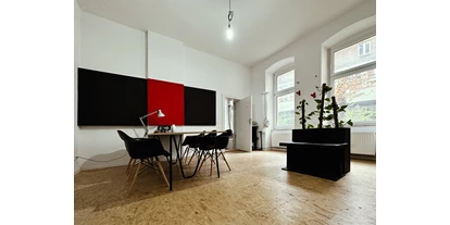 Coworking Spaces - Brandenburg Süd - Konferenzraum mit Blick in den Garten - Atelier Lesotre