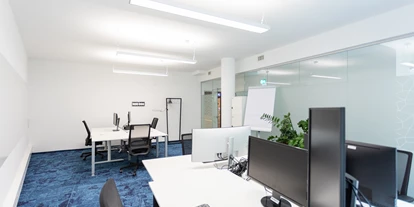 Coworking Spaces - Zugang 24/7 - Österreich - Fix Desk Bereich - andys.cc Aspernbrückengasse