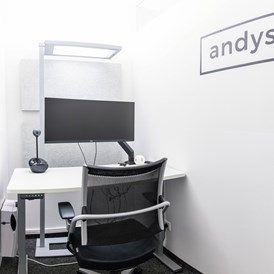 Coworking Space: Web Conferencing Room - andys.cc Gumpendorferstrasse