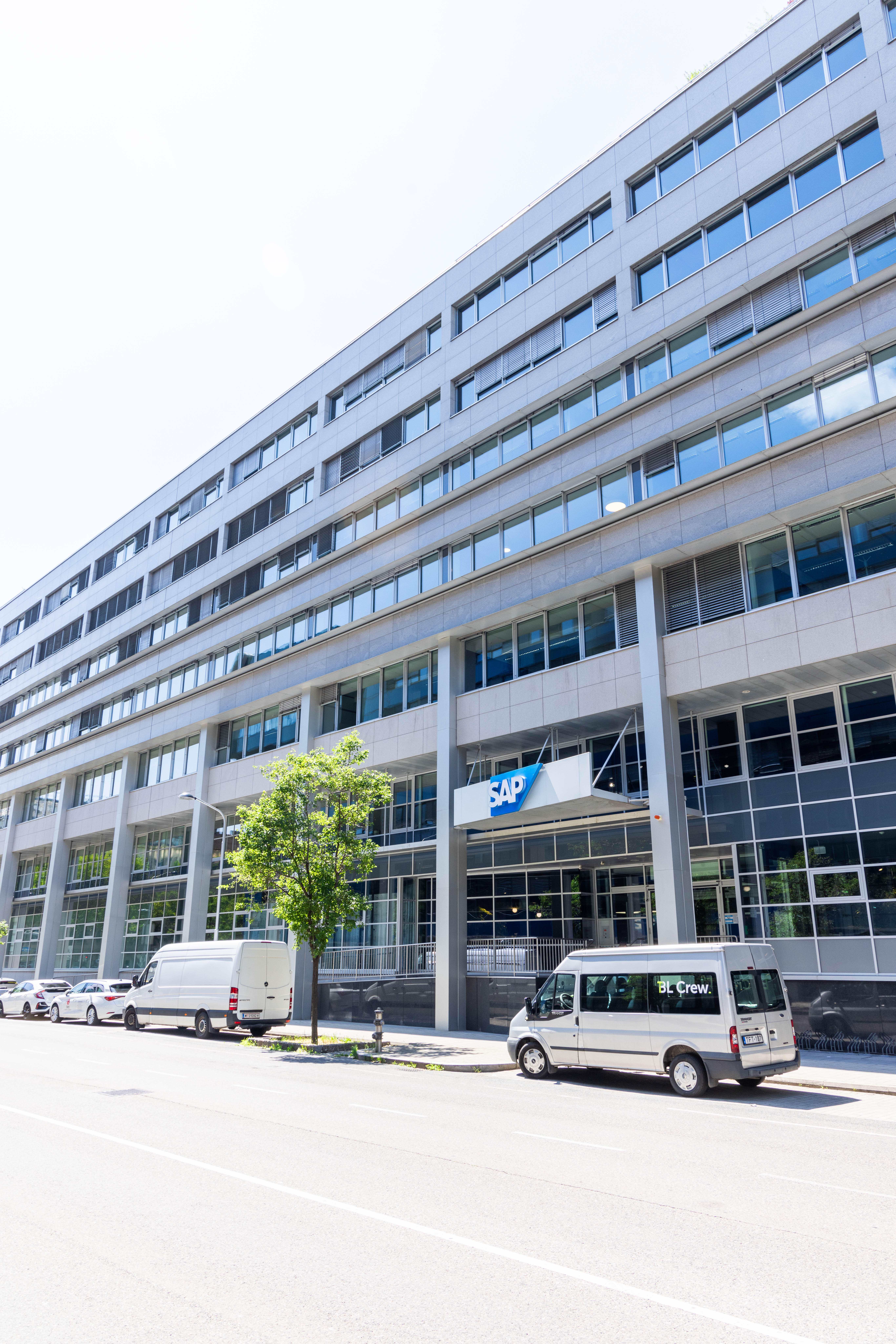 Coworking Space: Aussenansicht - andys "Messe"