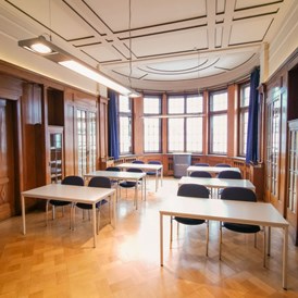 Coworking Space: Exklusiver Seminarraum im Business Center Astoria Lübeck: Perfekte Atmosphäre für 12-15 Teilnehmer