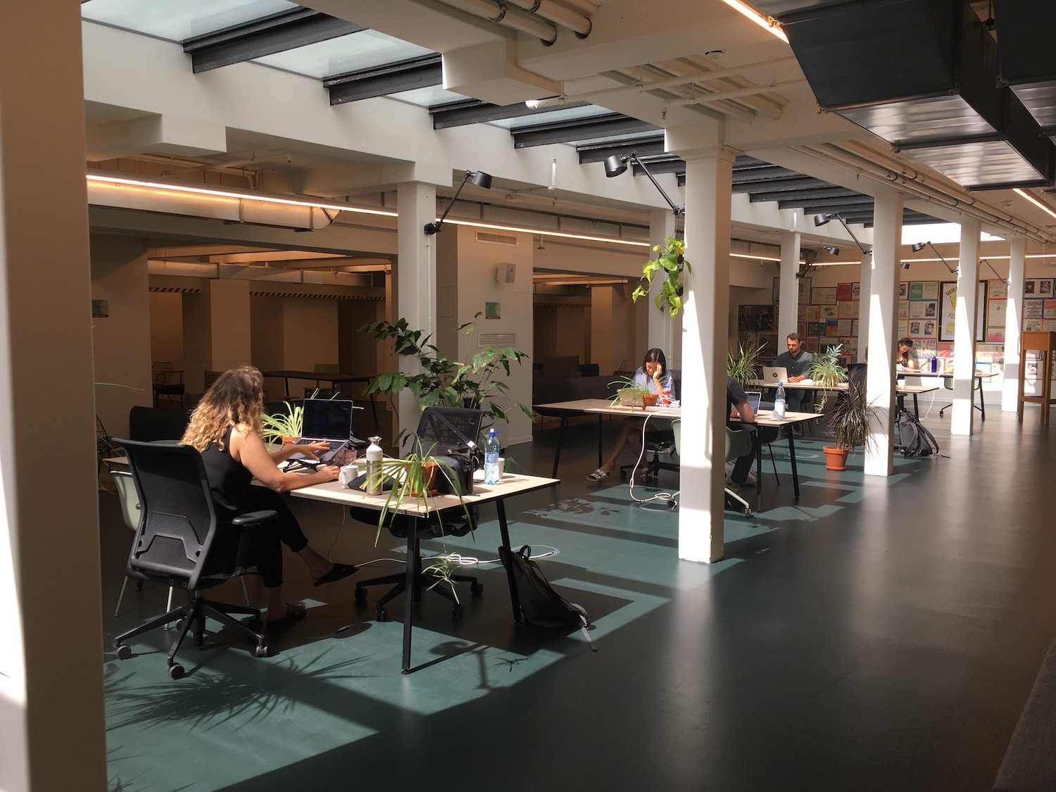Coworking Spaces - Berlin - Coworking Bereich - bUm (betterplace Umspannwerk)