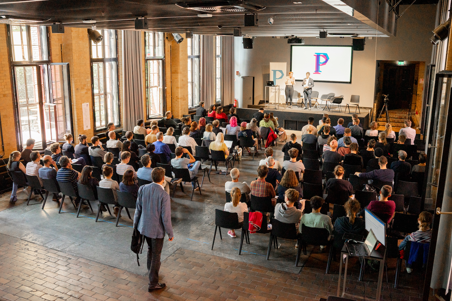 Coworking Space: Auditorium (Veranstaltungsraum) - bUm (betterplace Umspannwerk)