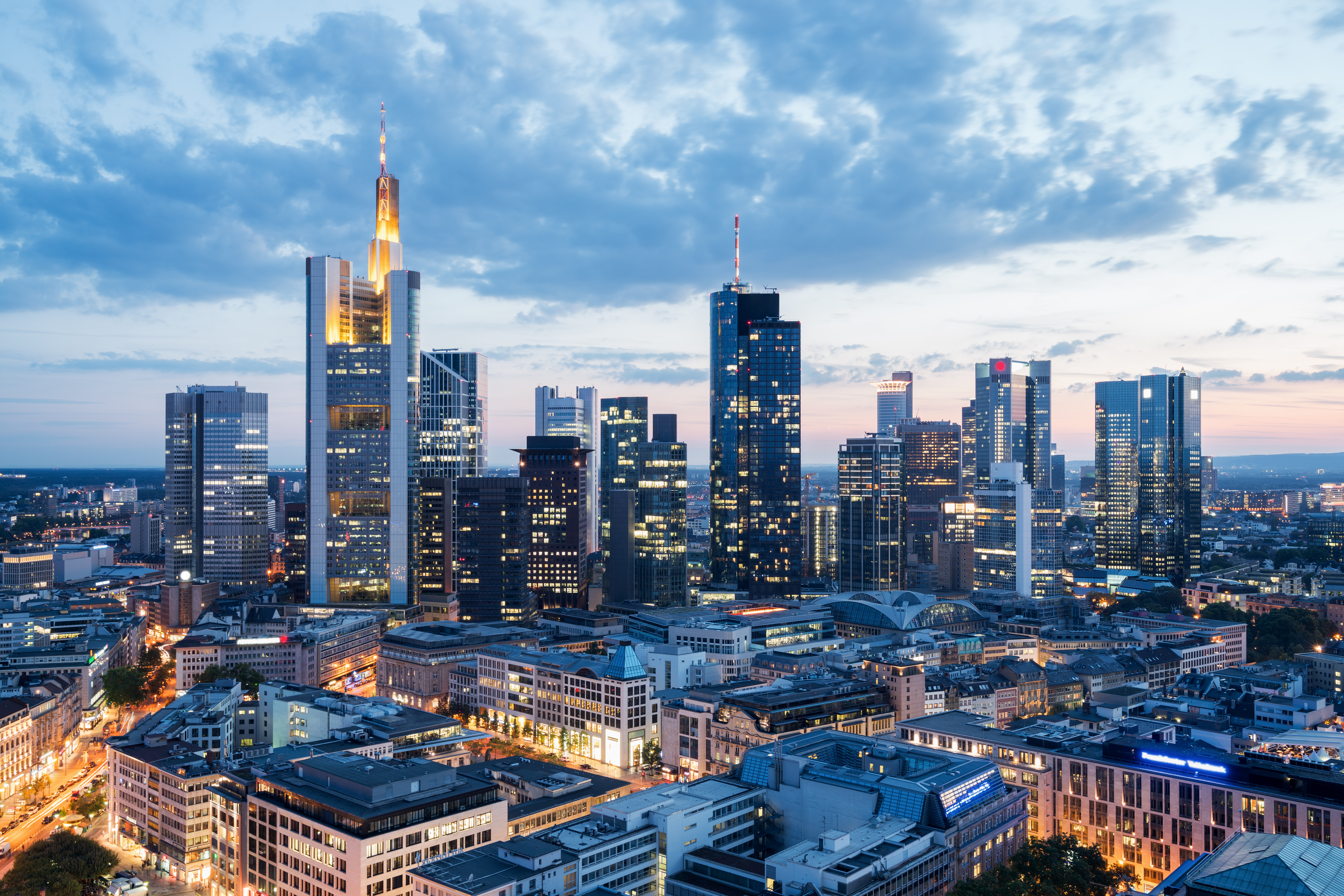 Coworking Space: Frankfurt Skyline - k1 BusinessClub Main Tower