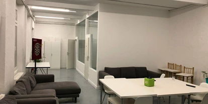 Coworking Spaces - Brandenburg Süd - 3. OG - #office #teams #space #startup #bigroom - skalitzer33 rent-a-desk
