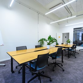Coworking Space: Small size studio for up to 8 members - The Drivery GmbH