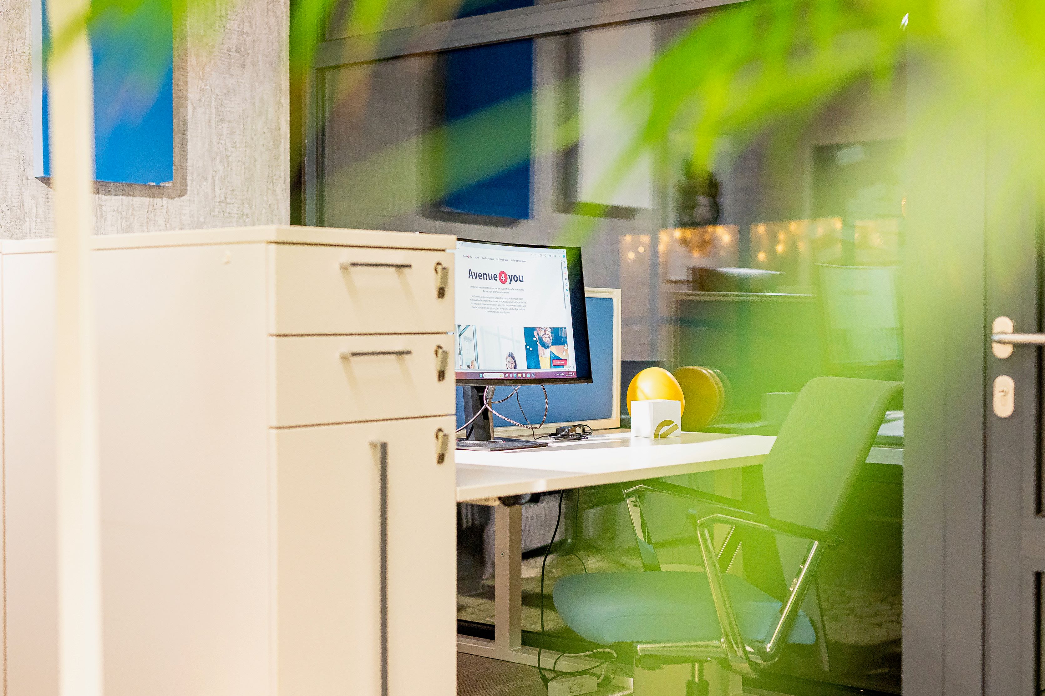 Coworking Space: Doppelarbeitsplatz - CoWorkingSpace Adenau am Nürburgring