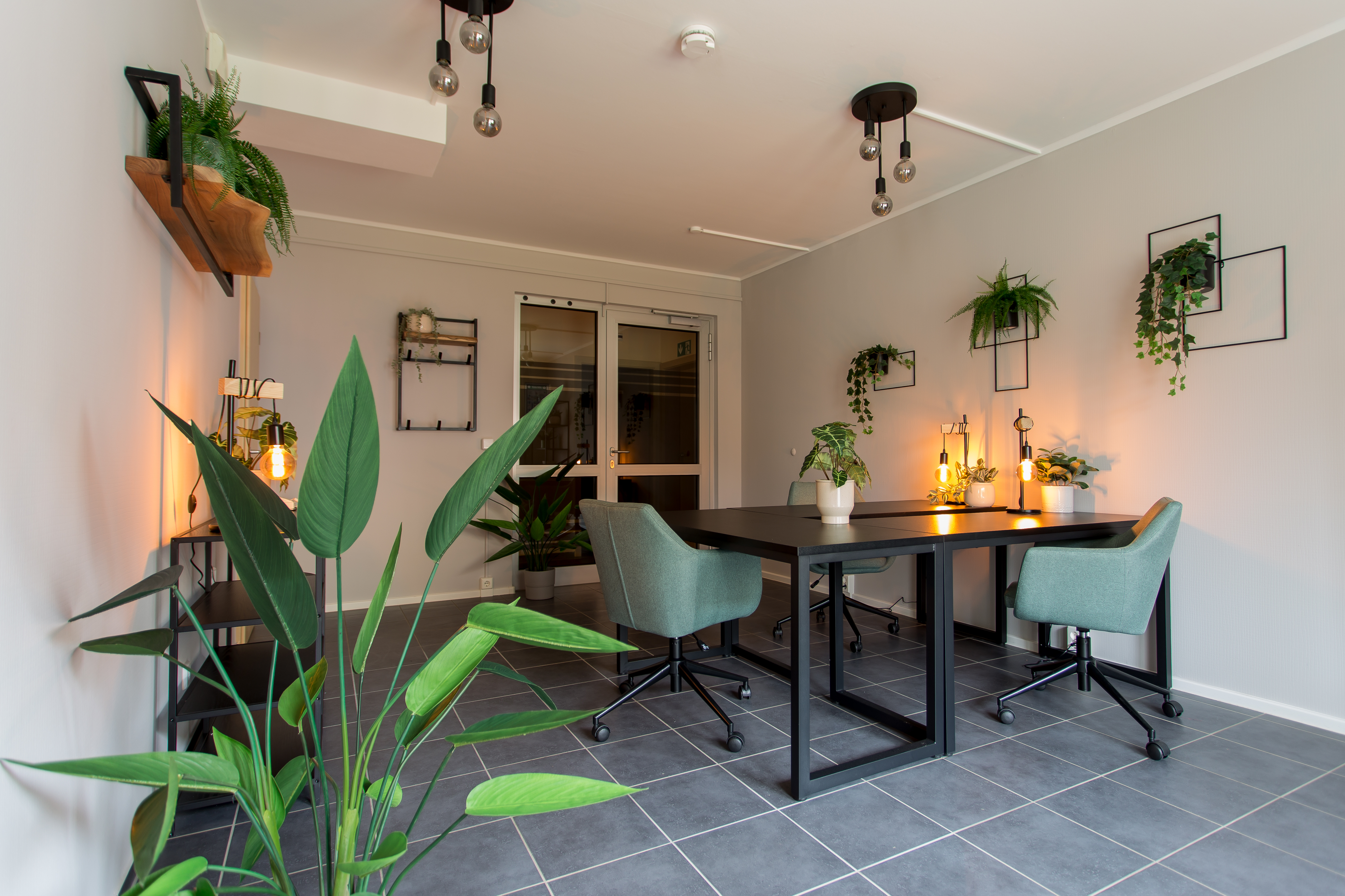 Coworking Spaces - Erzgebirge - Arbeitsplatte Chemnitz