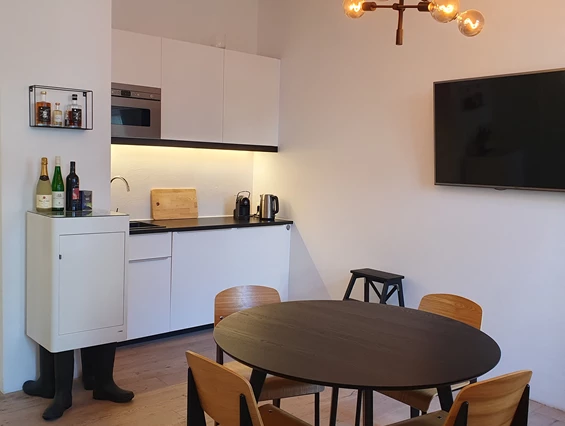Coworking Space: Küche und Besprechungsraum - Coworking Brunnengasse 1160 Wien