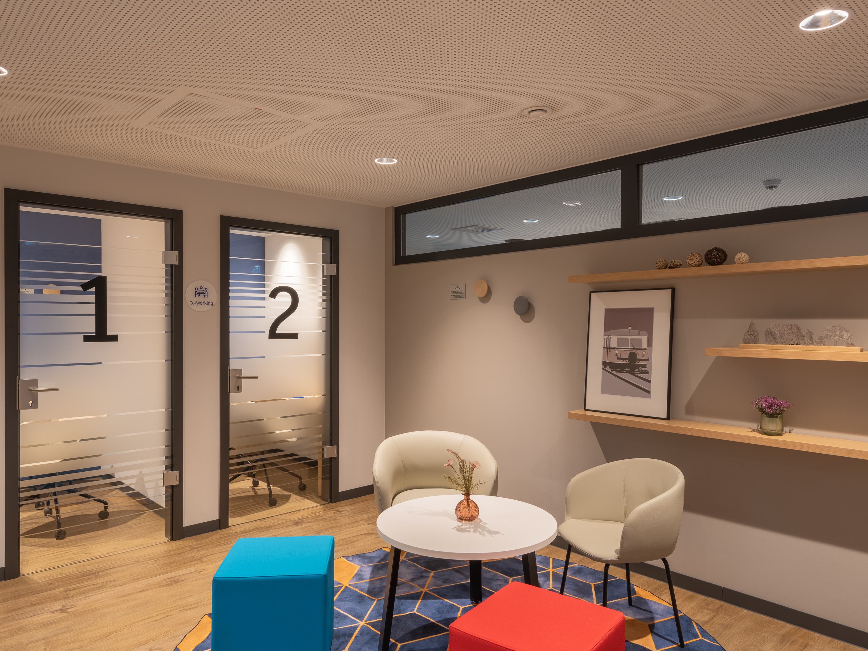 Coworking Spaces - Niedersachsen - Eingangsbereich Veranstaltung - Holiday Inn Express Hamburg Süd