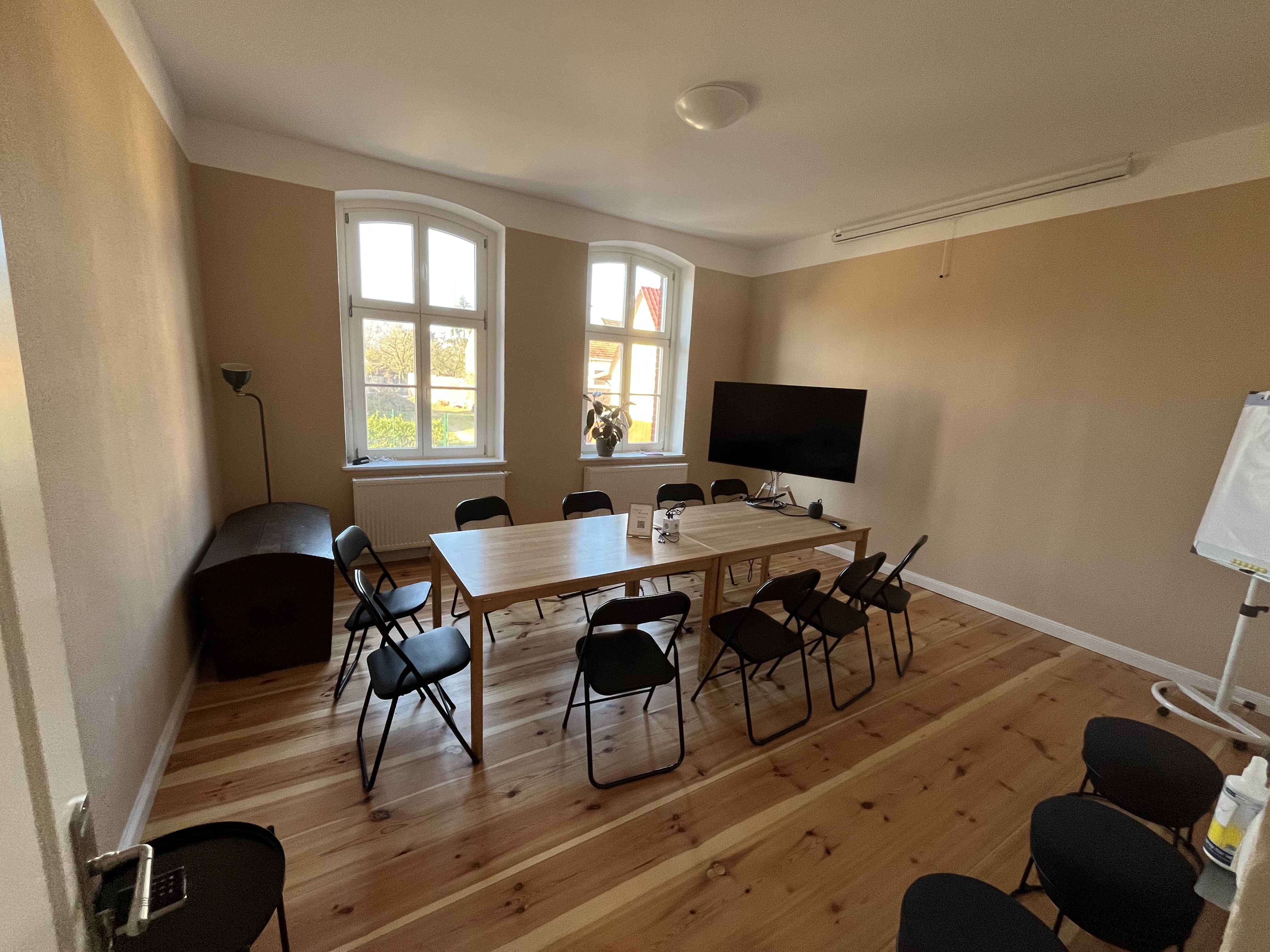 Coworking Spaces - Brandenburg - Meeting- und Workshopraum - HAEVN Altes Pfarrhaus Marienfließ