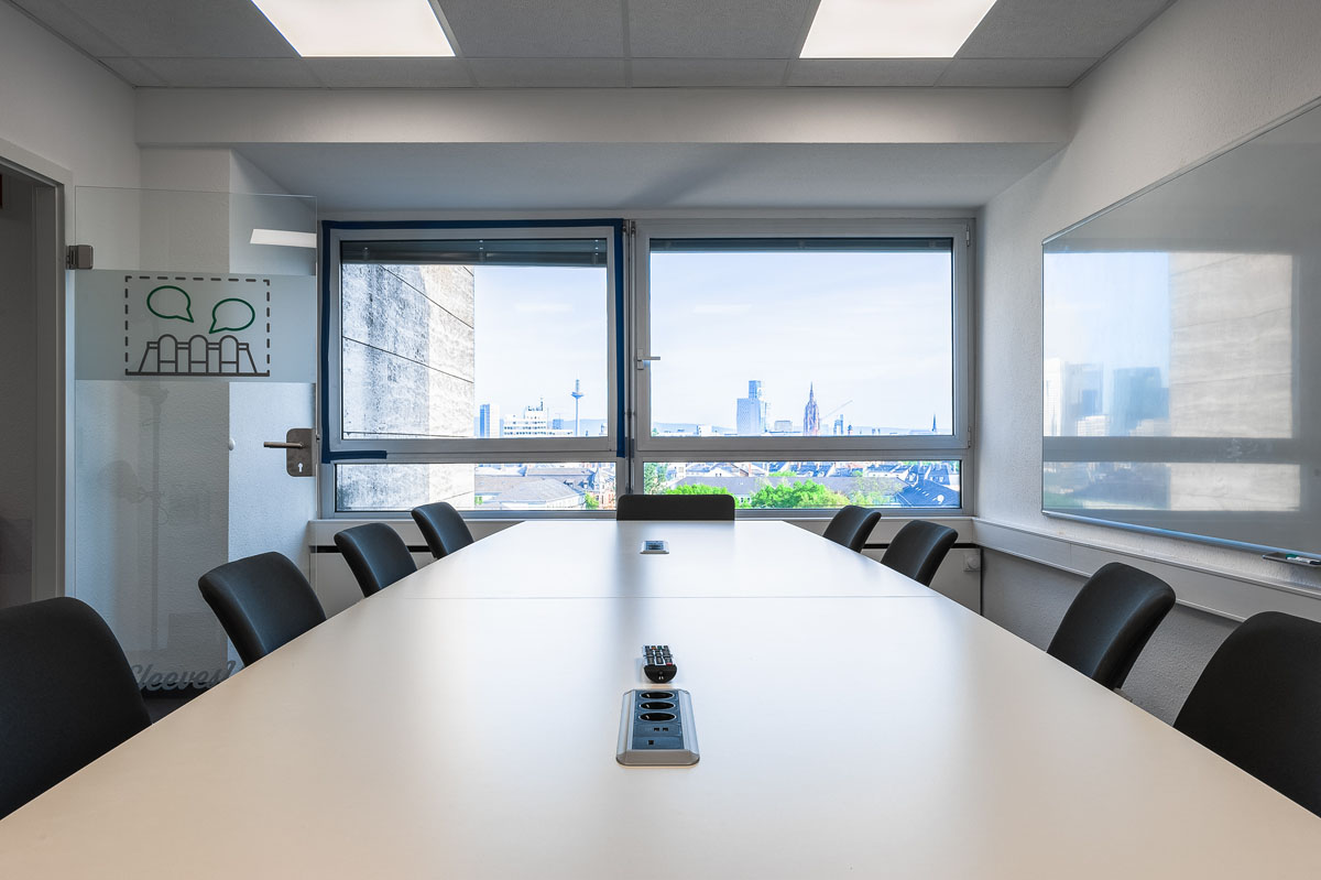 Coworking Space: Meetingraum - SleevesUp! Frankfurt Southside 