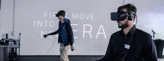 Coworking Space: Virtual-Reality-Holodeck mit verschiedensten Technologien, u.a. VR, AR, 3D-Druck - Digitales ZukunftsZentrum Allgäu-Oberschwaben