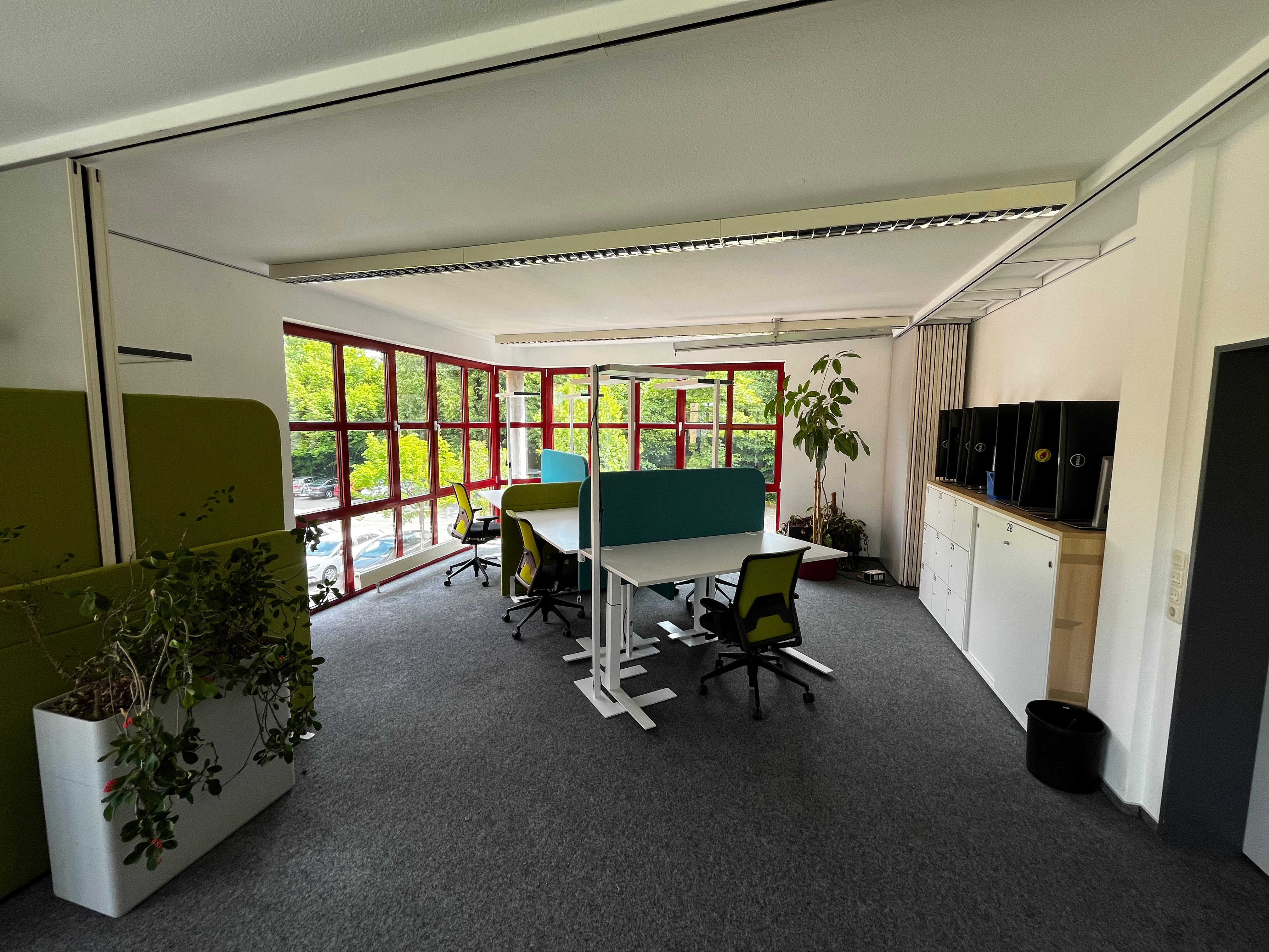 Coworking spaces - Germany - Raum mit 10 Plätzen - Deck 14