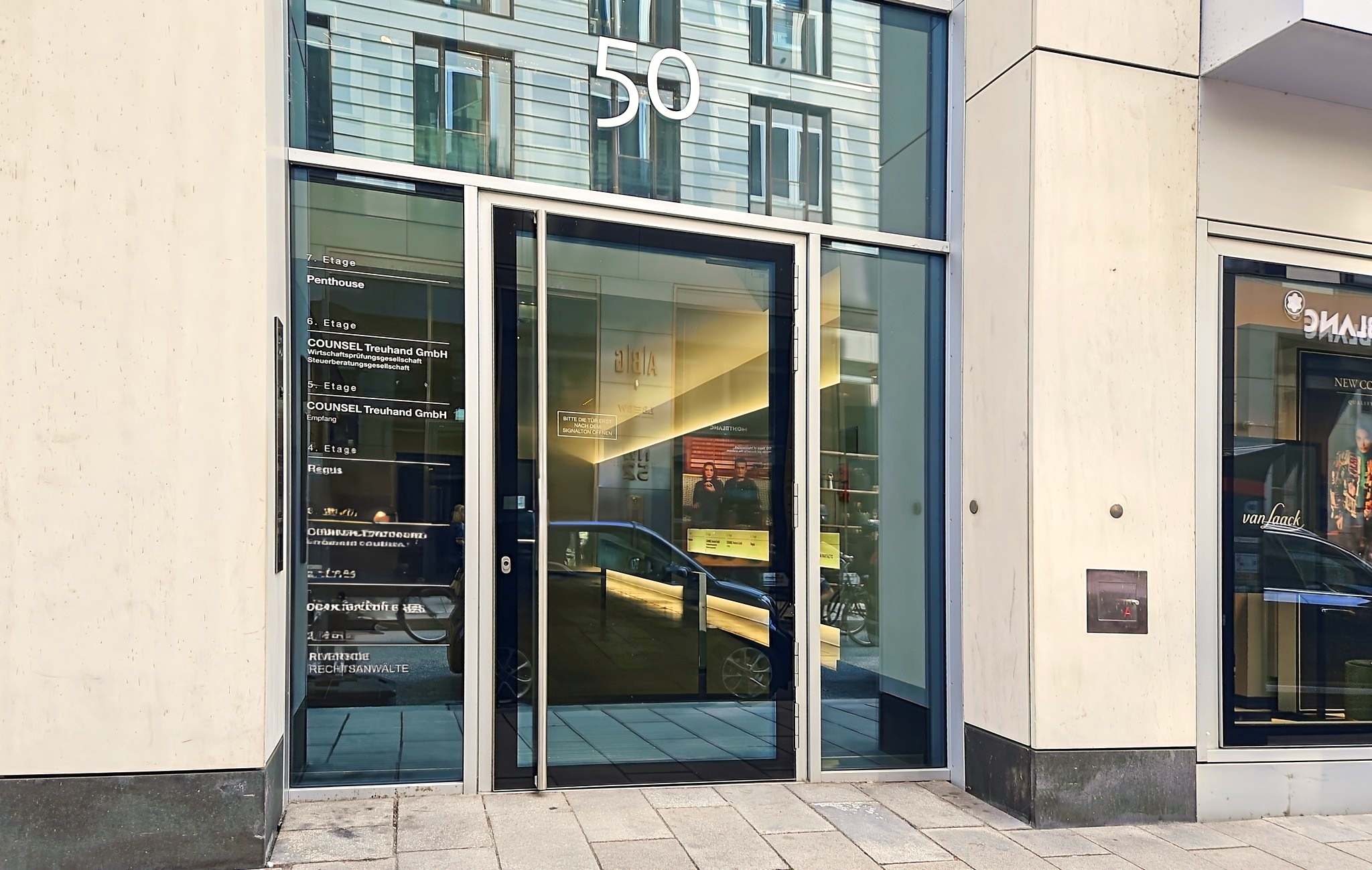 Coworking Spaces - Hamburg-Stadt (Hamburg, Freie und Hansestadt) - Entdecken Sie die vielen Möglichkeiten, um in Neuer Wall 50 auf Ihre Art zu arbeiten