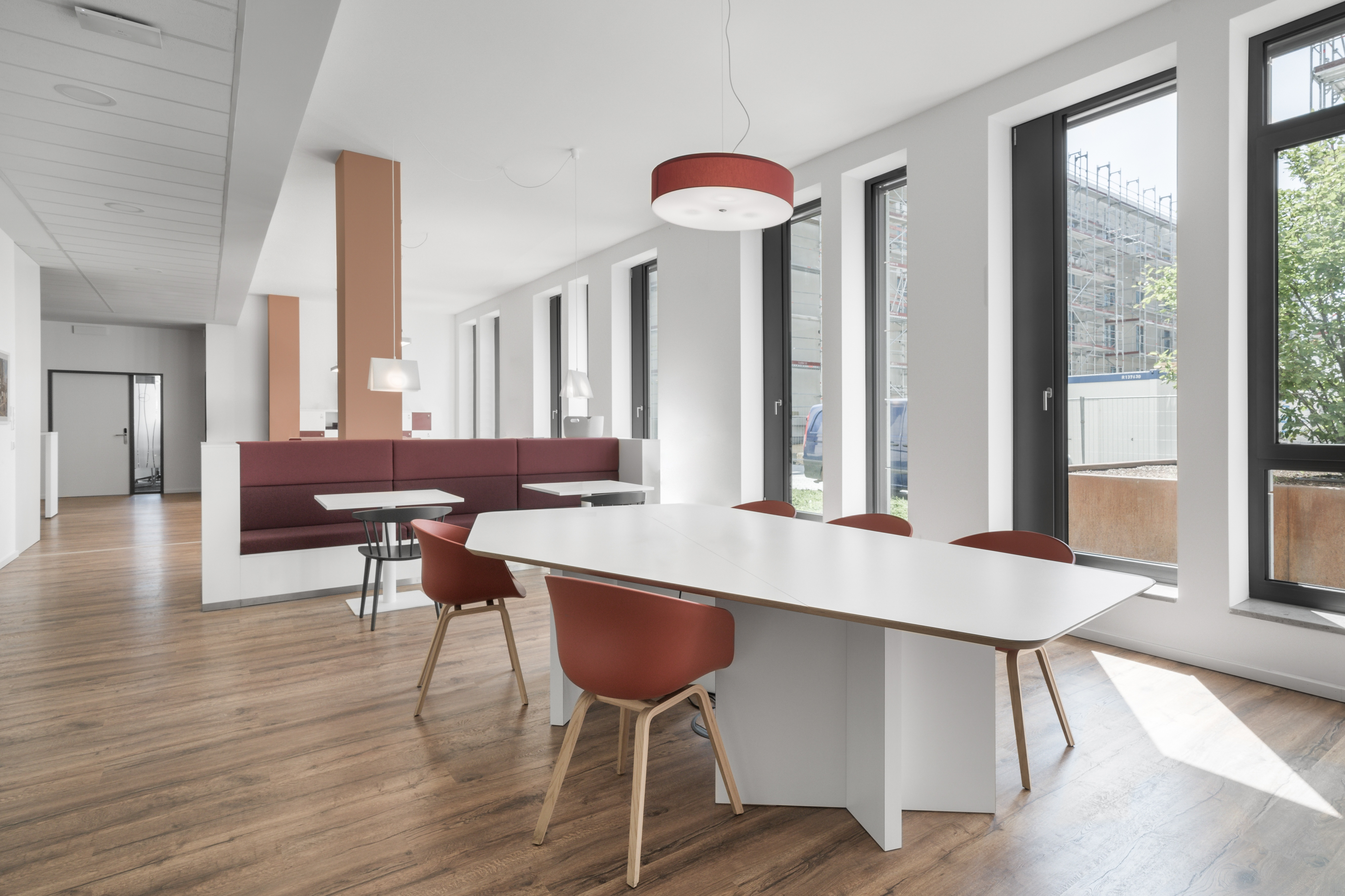 Coworking Space: Entdecken Sie die vielen Möglichkeiten, um in Regus Berliner Carree auf Ihre Art zu arbeiten