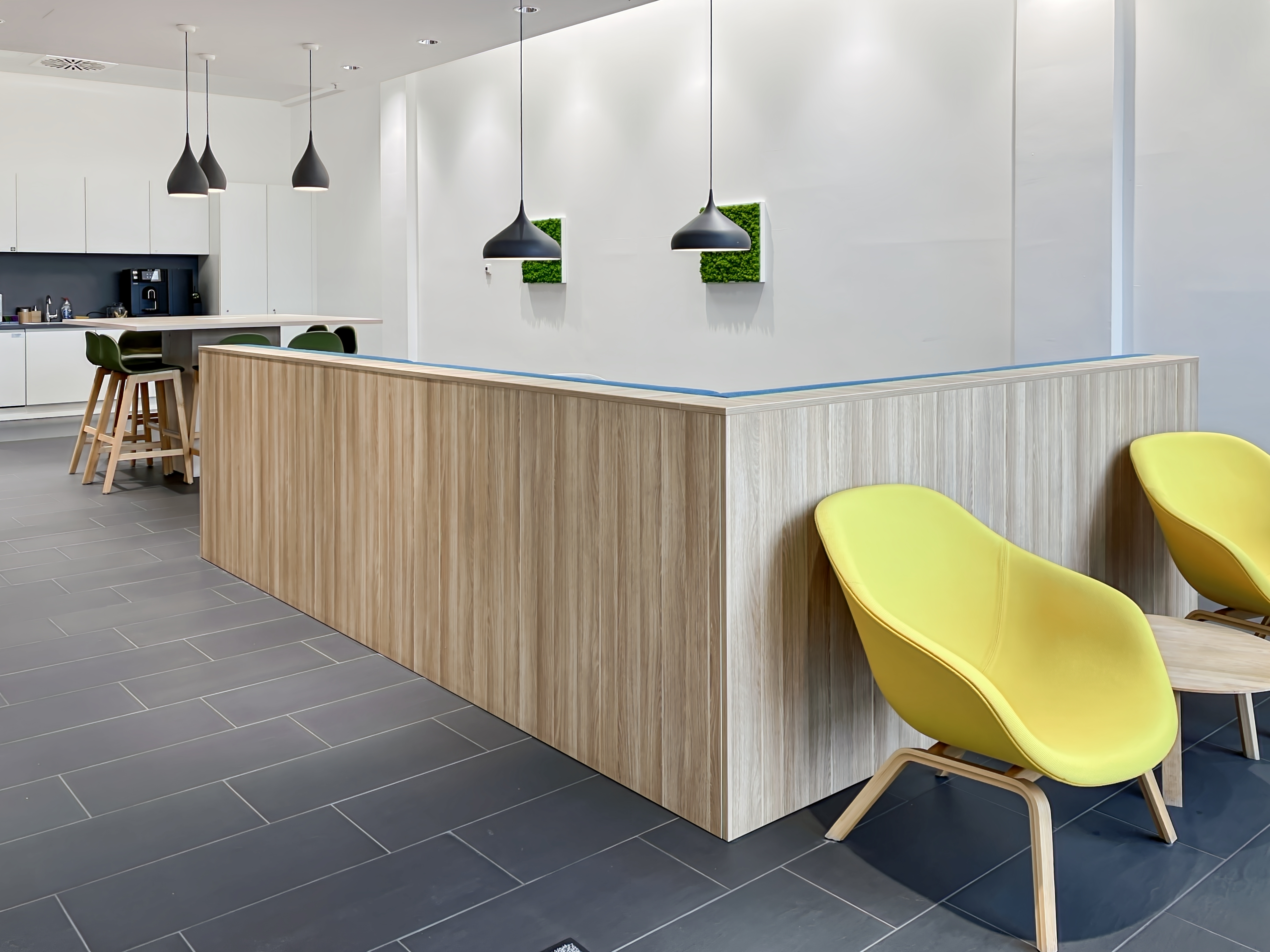 Coworking Space: Meetings, Arbeit und Zusammenarbeit in unseren professionellen Business Center in Altona