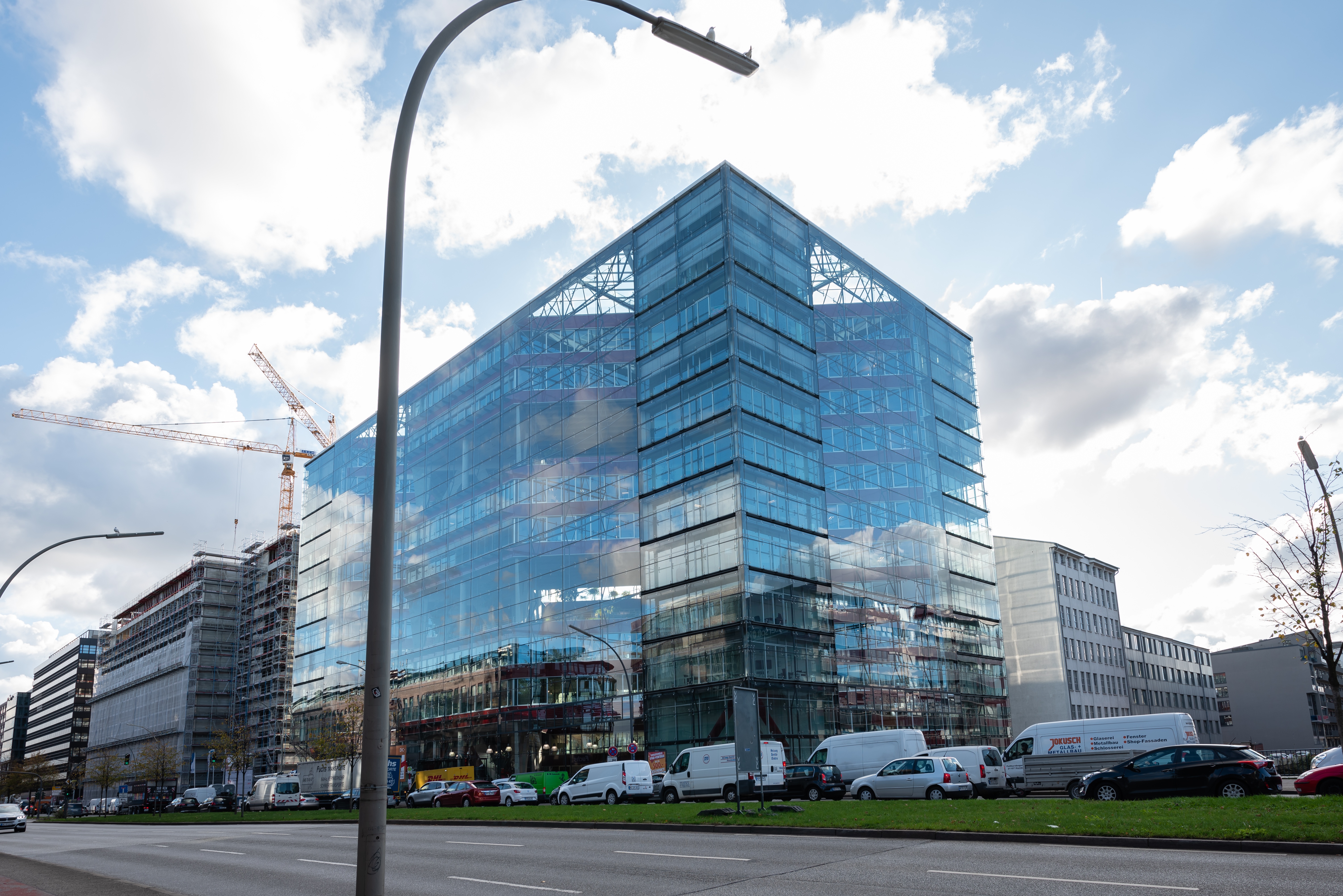 Coworking Spaces - Hamburg-Stadt (Hamburg, Freie und Hansestadt) - All-inclusive-Zugang zu [Arbeitsplätzen, virtuellen Büros und Besprechungsräumen] in Doppel X