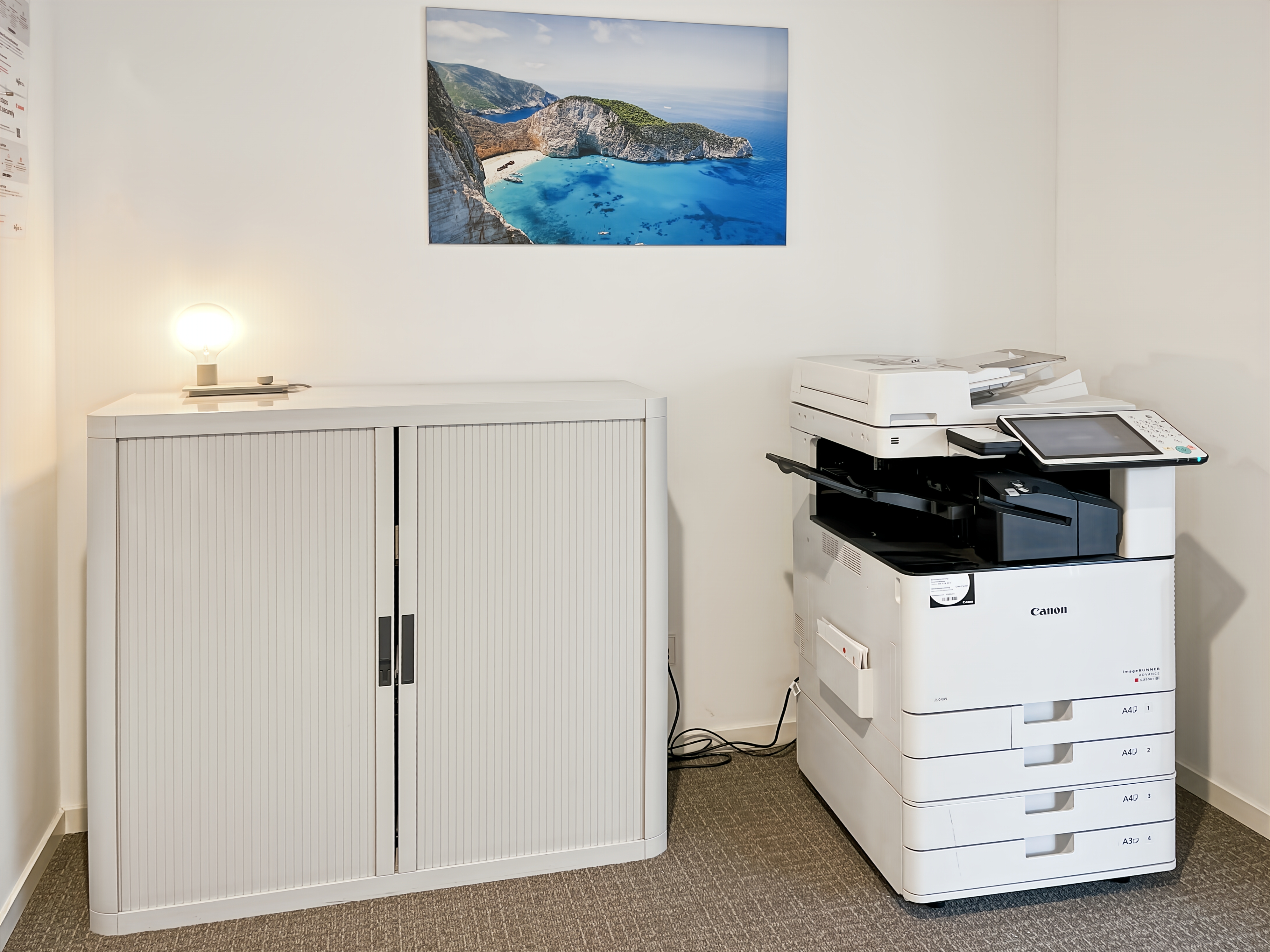 Coworking Space: All-inclusive-Zugang zu Arbeitsplätzen, virtuellen Büros und Besprechungsräumen in Regus Hammerbrook