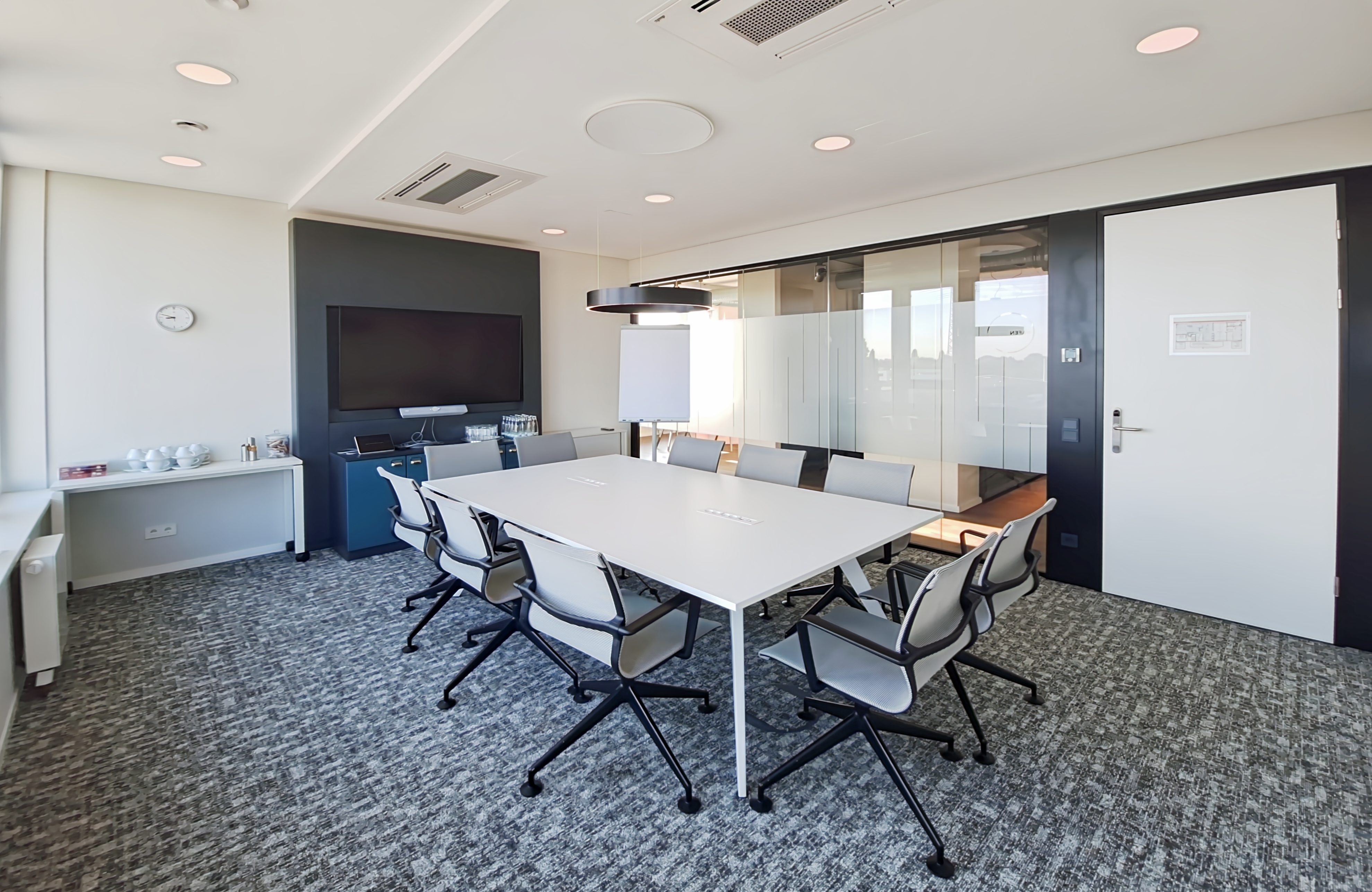 Coworking Spaces - feste Arbeitsplätze vorhanden - Hamburg-Stadt Old town - Flexible Arbeitsplätze in Regus Hafen Süderelbe