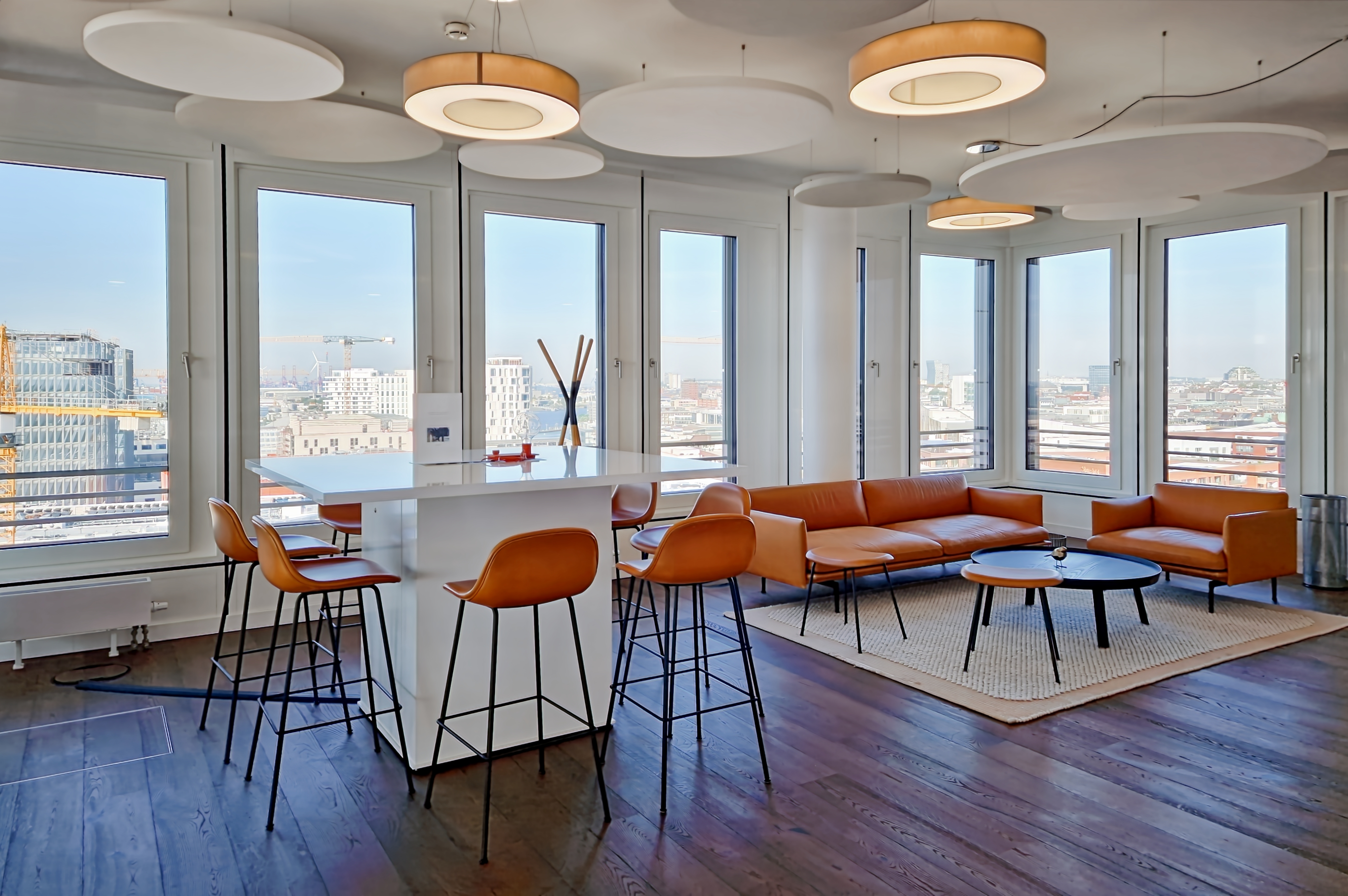 Coworking Space: All-inclusive-Zugang zu Arbeitsplätzen, virtuellen Büros und Besprechungsräumen in SIGNATURE HafenCity