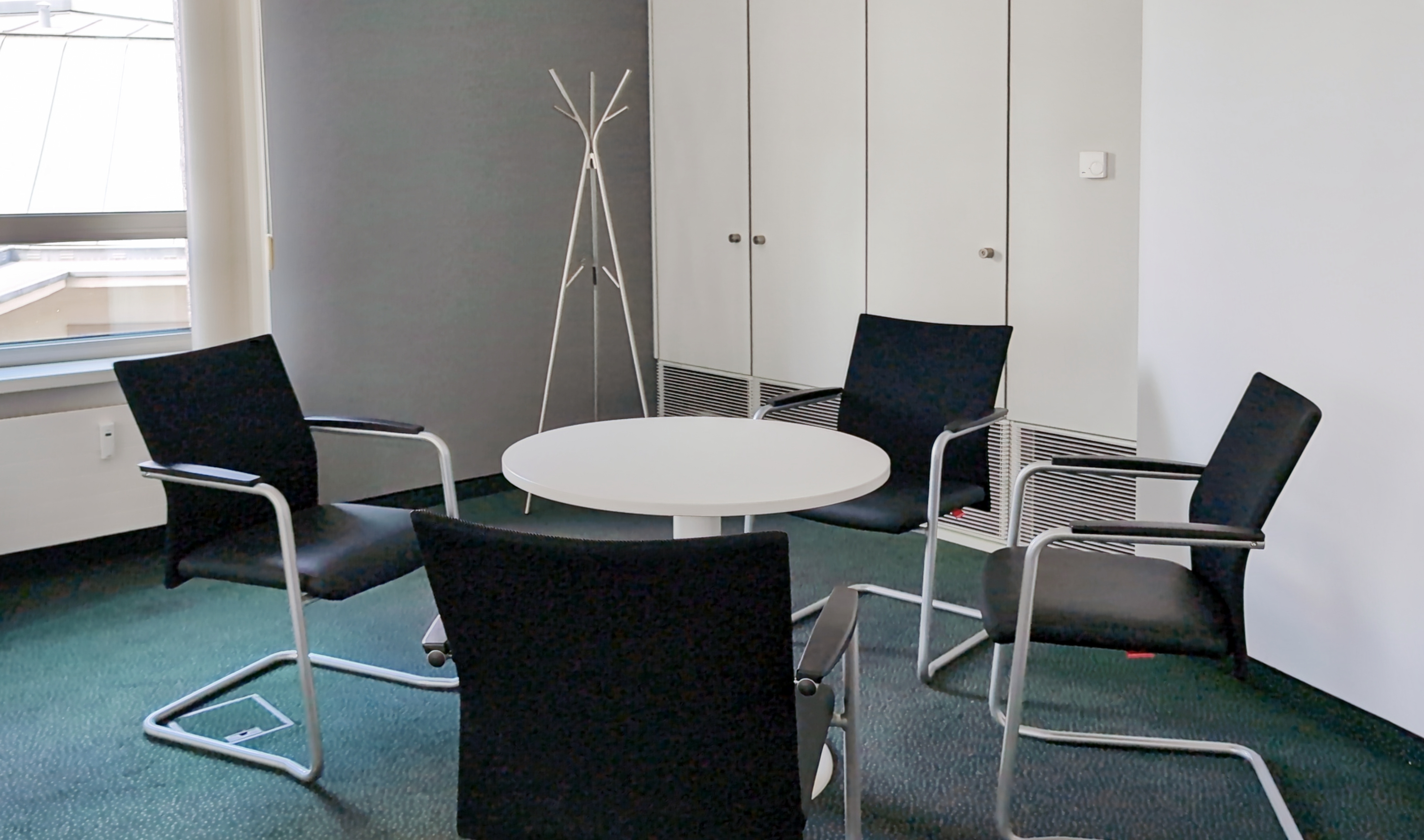 Coworking Space: Arbeitsplätze, Services und Support unterstützen Sie bei der Arbeit in HQ Bockenheimer Landstrasse